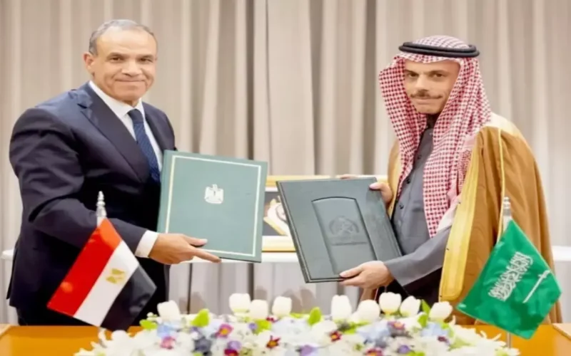 إلغاء التأشيرات بين السعودية ومصر يغير قواعد السفر بشكل كامل بين البلدين